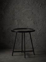 Modern industrial-style tray side table - Image 2