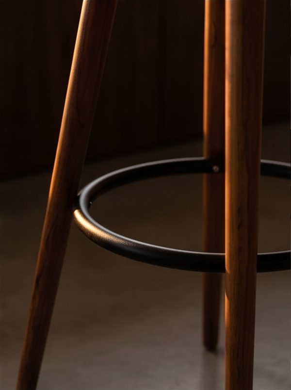 Nordic light luxury solid wood color-contrast bar stool - Image 6